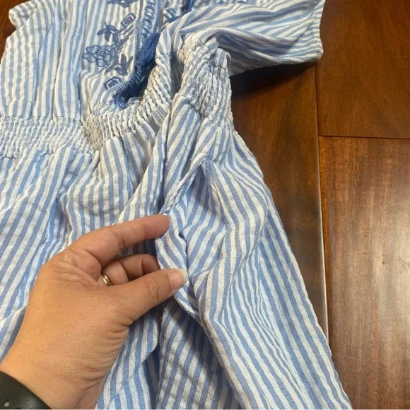 Umgee Women’s Blue & White Striped Dress with Pockets Size Medium - Picture 10 of 10